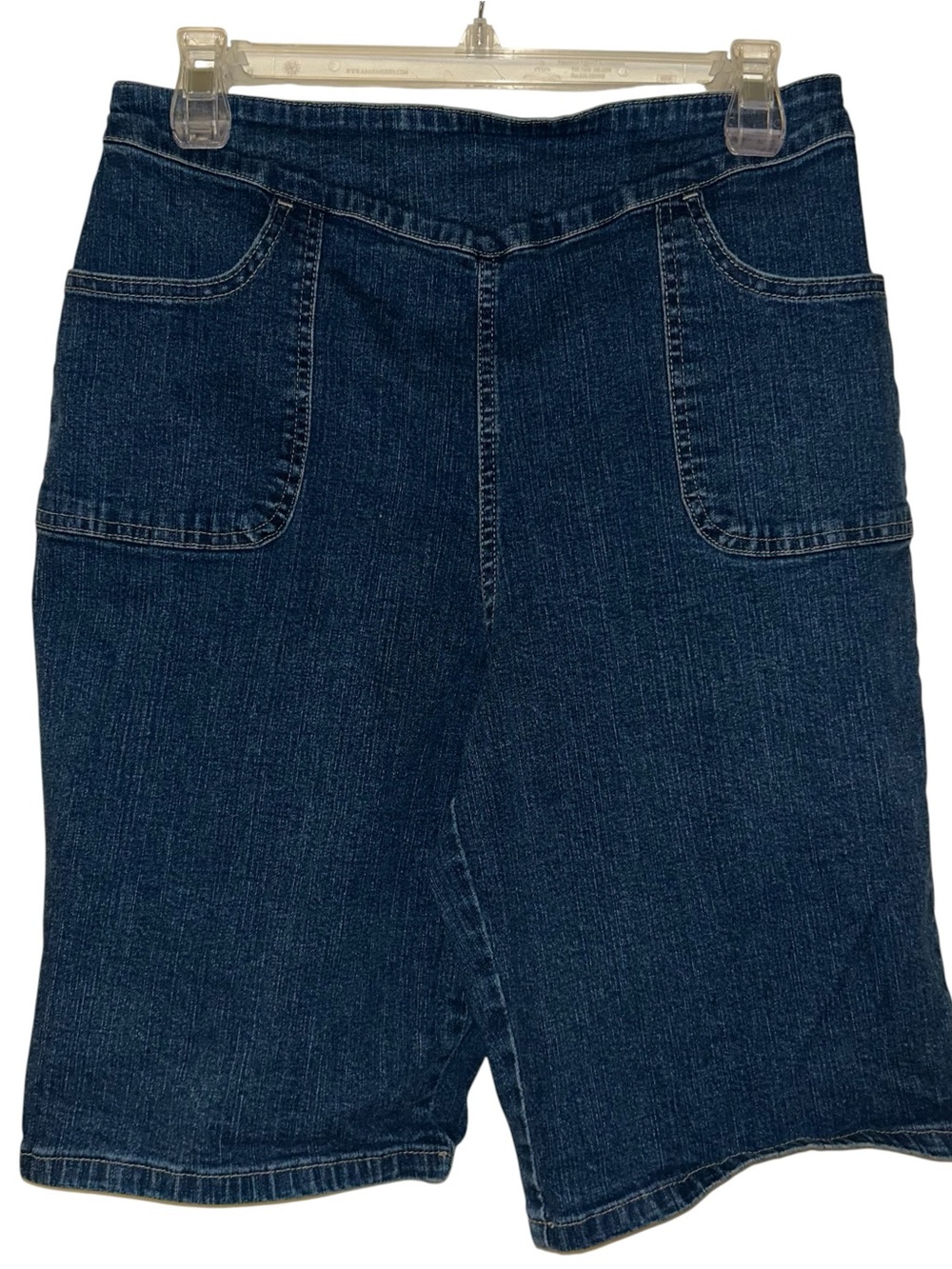 D&Co Denim Company Bermuda Jean Shorts Jorts Pull On Women’s Medium Stretch